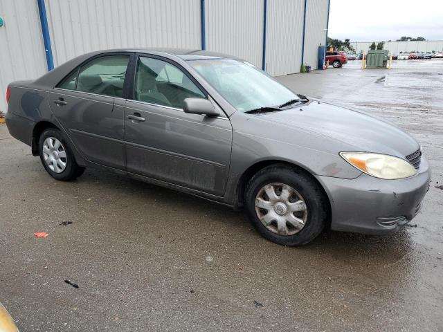 Photo 3 VIN: 4T1BE32K04U914589 - TOYOTA CAMRY LE 