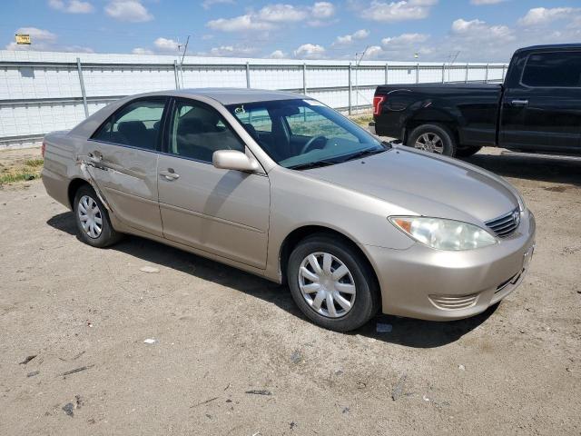 Photo 3 VIN: 4T1BE32K05U031917 - TOYOTA CAMRY 