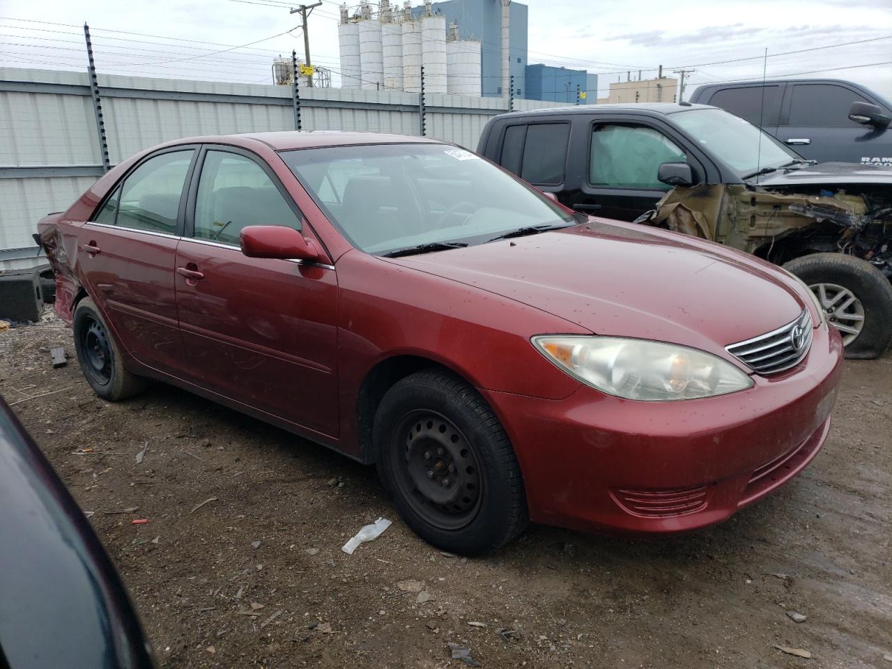 Photo 3 VIN: 4T1BE32K05U036874 - TOYOTA CAMRY 