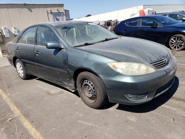 Photo 3 VIN: 4T1BE32K05U055022 - TOYOTA CAMRY LE 