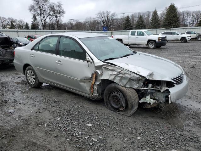 Photo 3 VIN: 4T1BE32K05U060026 - TOYOTA CAMRY 