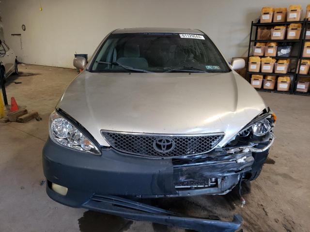 Photo 4 VIN: 4T1BE32K05U092183 - TOYOTA CAMRY 