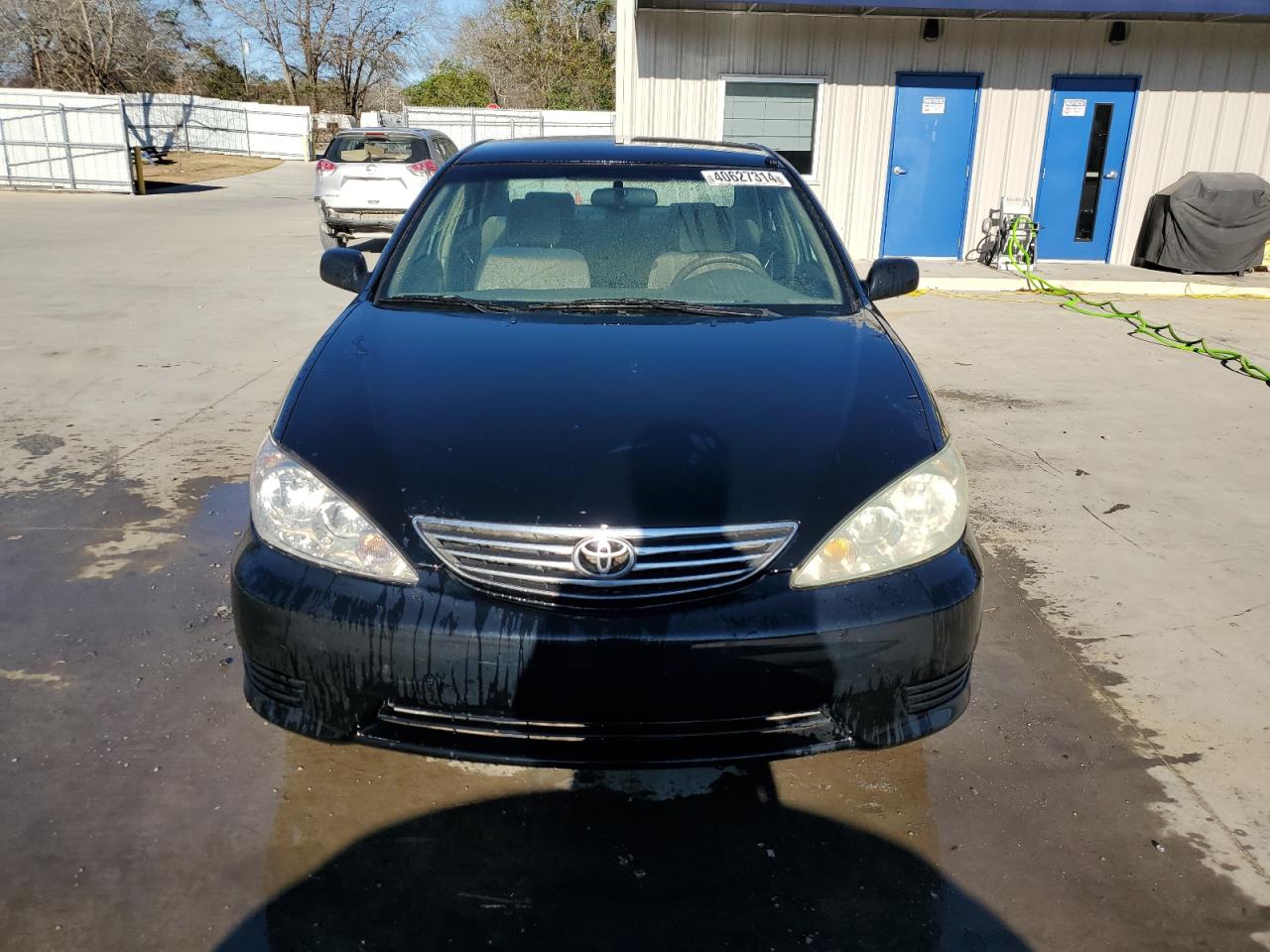 Photo 4 VIN: 4T1BE32K05U431895 - TOYOTA CAMRY 