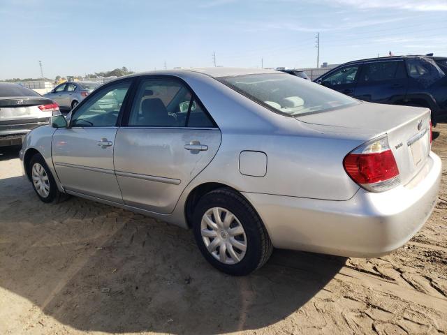 Photo 1 VIN: 4T1BE32K05U500889 - TOYOTA CAMRY 