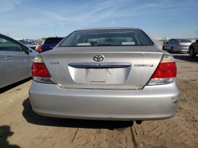 Photo 5 VIN: 4T1BE32K05U500889 - TOYOTA CAMRY 