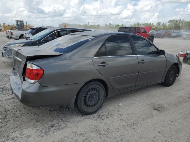 Photo 2 VIN: 4T1BE32K05U501072 - TOYOTA CAMRY 