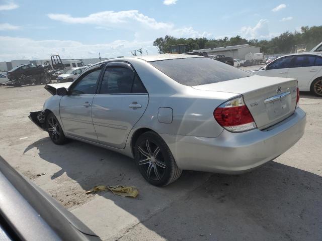 Photo 1 VIN: 4T1BE32K05U525081 - TOYOTA CAMRY LE 