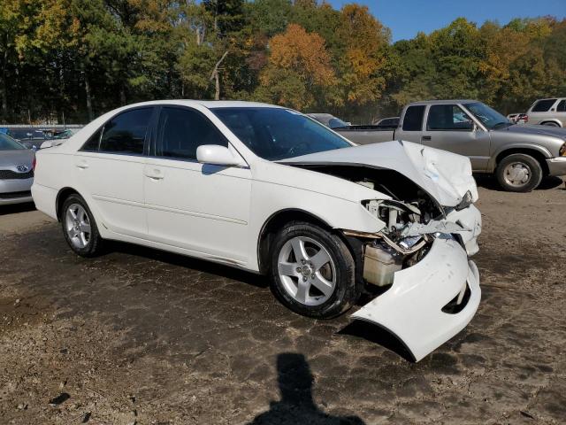 Photo 3 VIN: 4T1BE32K05U572658 - TOYOTA CAMRY LE 