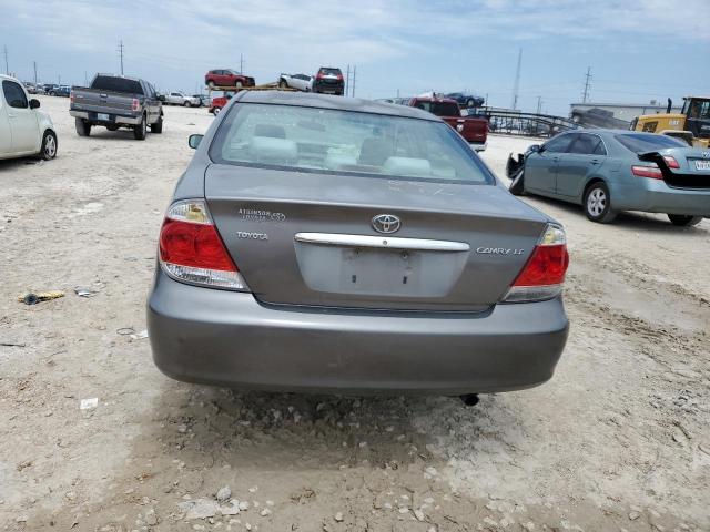 Photo 5 VIN: 4T1BE32K05U639761 - TOYOTA CAMRY 