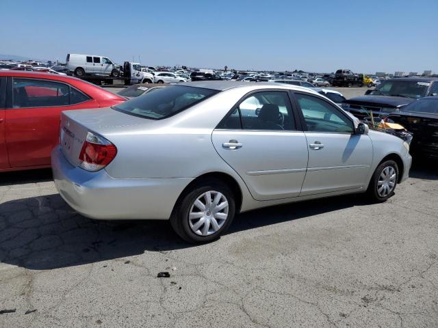 Photo 2 VIN: 4T1BE32K05U640506 - TOYOTA CAMRY 