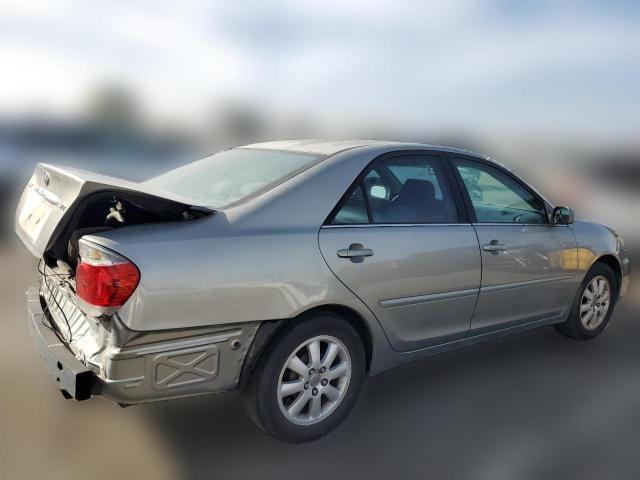 Photo 2 VIN: 4T1BE32K05U952132 - TOYOTA CAMRY 