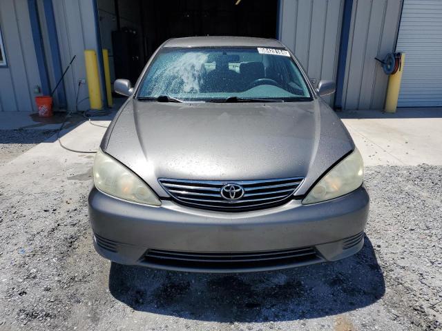 Photo 4 VIN: 4T1BE32K05U956858 - TOYOTA CAMRY 