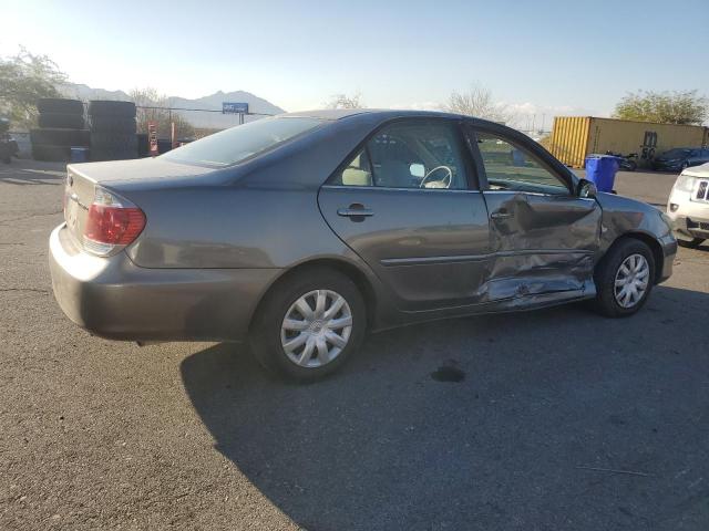 Photo 2 VIN: 4T1BE32K05U992002 - TOYOTA CAMRY LE 