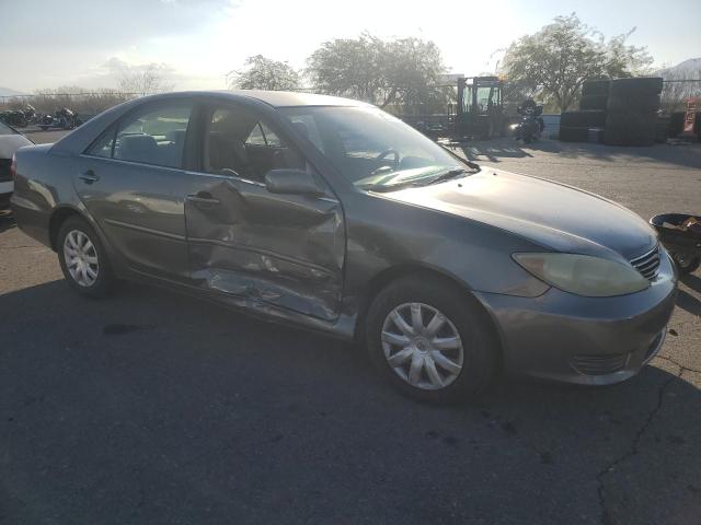 Photo 3 VIN: 4T1BE32K05U992002 - TOYOTA CAMRY LE 