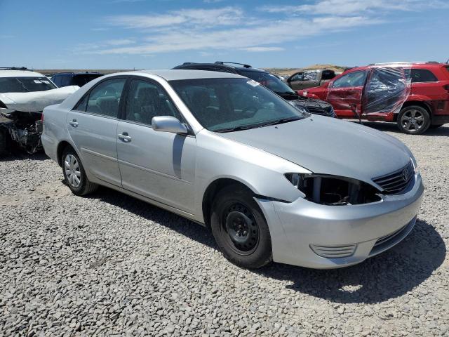 Photo 3 VIN: 4T1BE32K06U108738 - TOYOTA CAMRY 