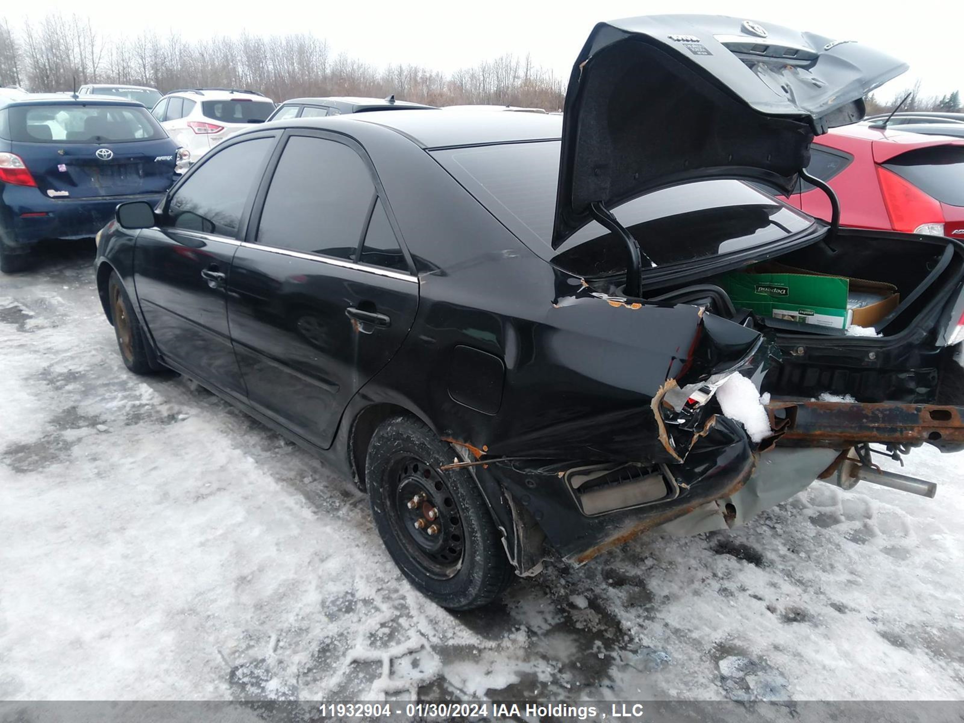 Photo 2 VIN: 4T1BE32K06U676441 - TOYOTA CAMRY 