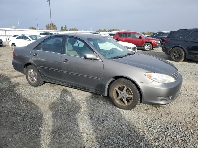 Photo 3 VIN: 4T1BE32K06U696706 - TOYOTA CAMRY LE 