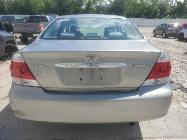 Photo 5 VIN: 4T1BE32K06U697032 - TOYOTA CAMRY LE 