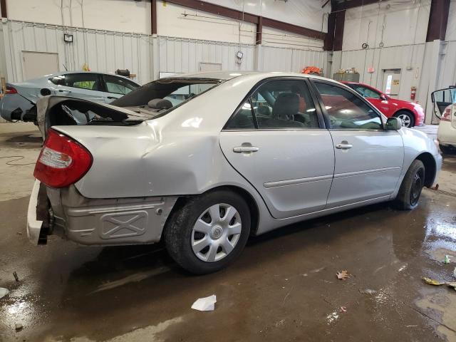 Photo 2 VIN: 4T1BE32K12U059768 - TOYOTA CAMRY LE 