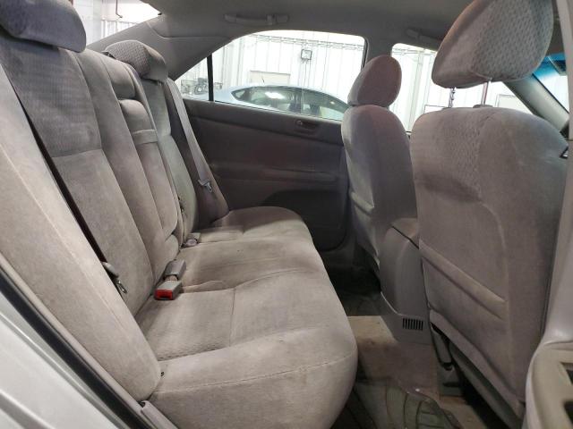 Photo 9 VIN: 4T1BE32K12U059768 - TOYOTA CAMRY LE 