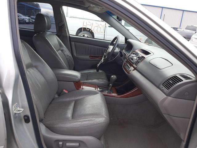 Photo 4 VIN: 4T1BE32K12U613150 - TOYOTA CAMRY LE 