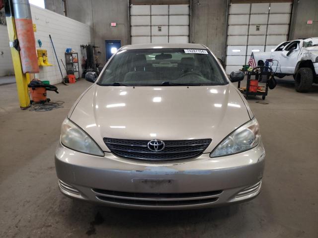 Photo 4 VIN: 4T1BE32K12U621796 - TOYOTA CAMRY LE 