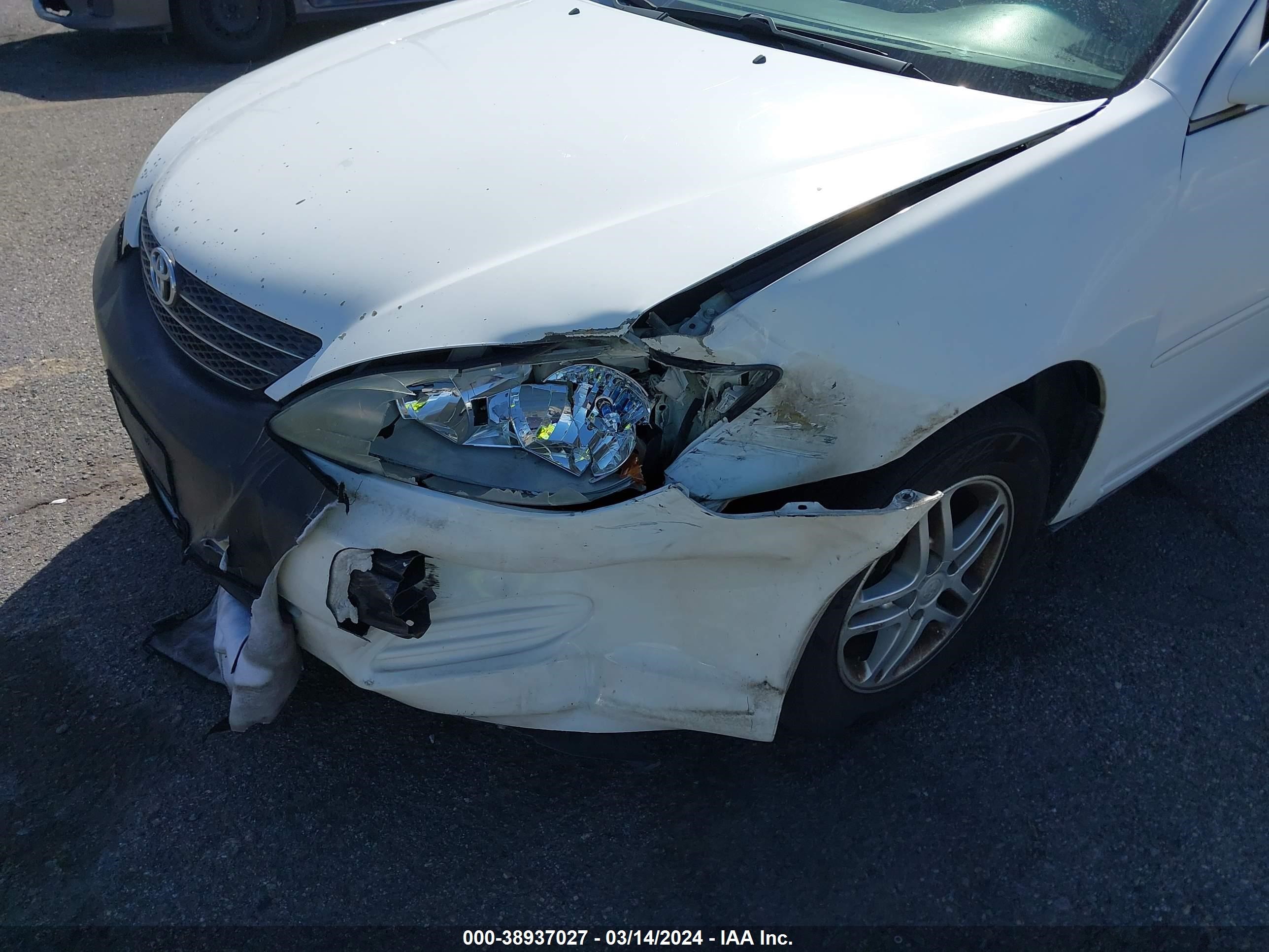 Photo 5 VIN: 4T1BE32K13U163968 - TOYOTA CAMRY 