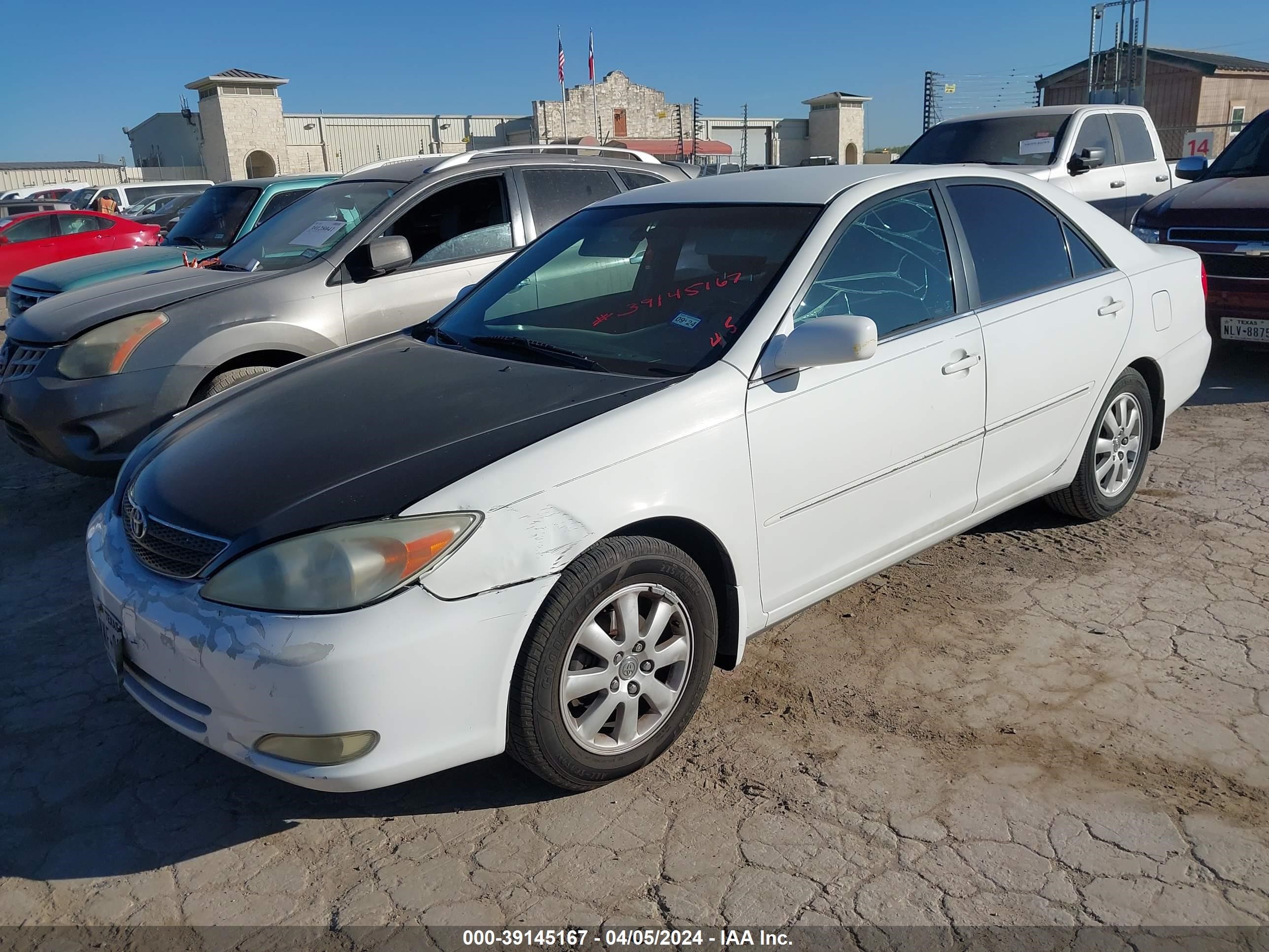 Photo 5 VIN: 4T1BE32K13U226938 - TOYOTA CAMRY 