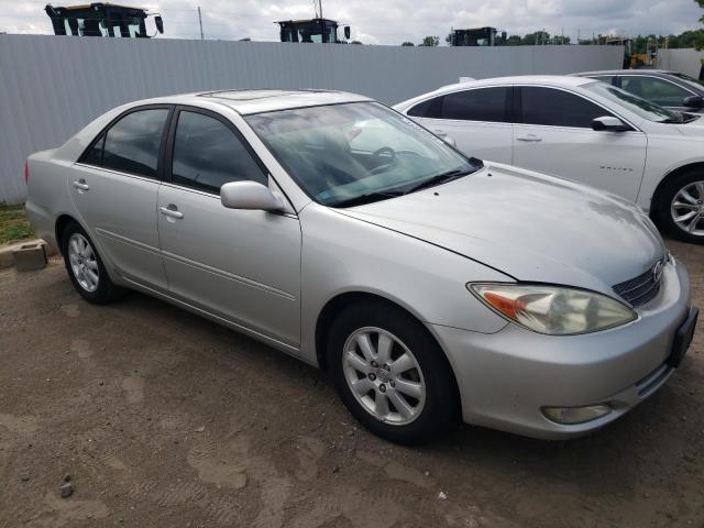 Photo 3 VIN: 4T1BE32K13U250432 - TOYOTA CAMRY 