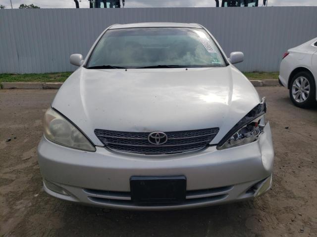 Photo 4 VIN: 4T1BE32K13U250432 - TOYOTA CAMRY 