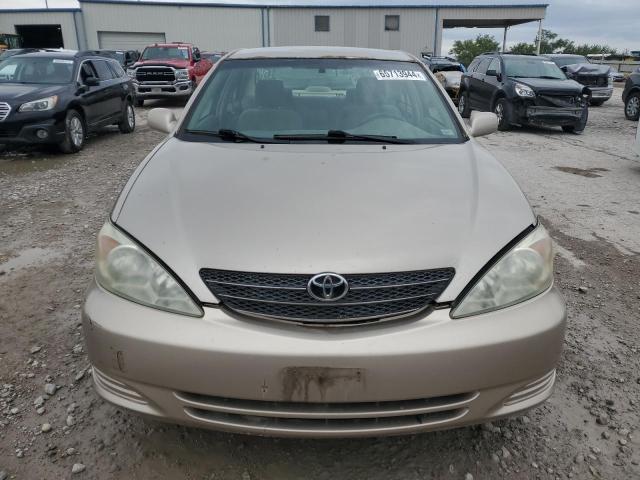 Photo 4 VIN: 4T1BE32K13U701794 - TOYOTA CAMRY LE 