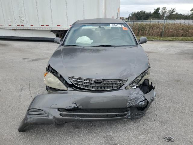 Photo 4 VIN: 4T1BE32K13U779623 - TOYOTA CAMRY 