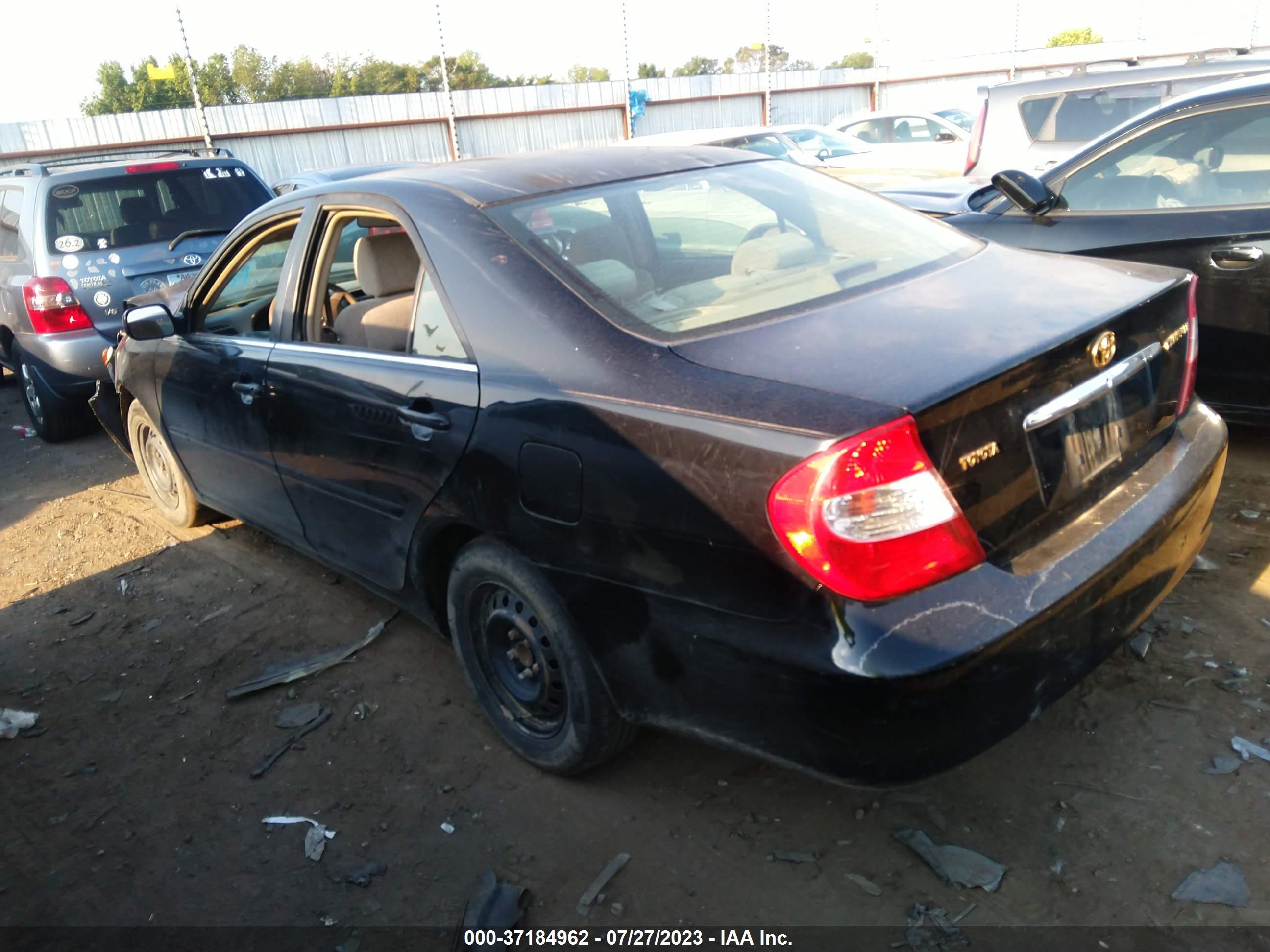 Photo 2 VIN: 4T1BE32K14U276319 - TOYOTA CAMRY 