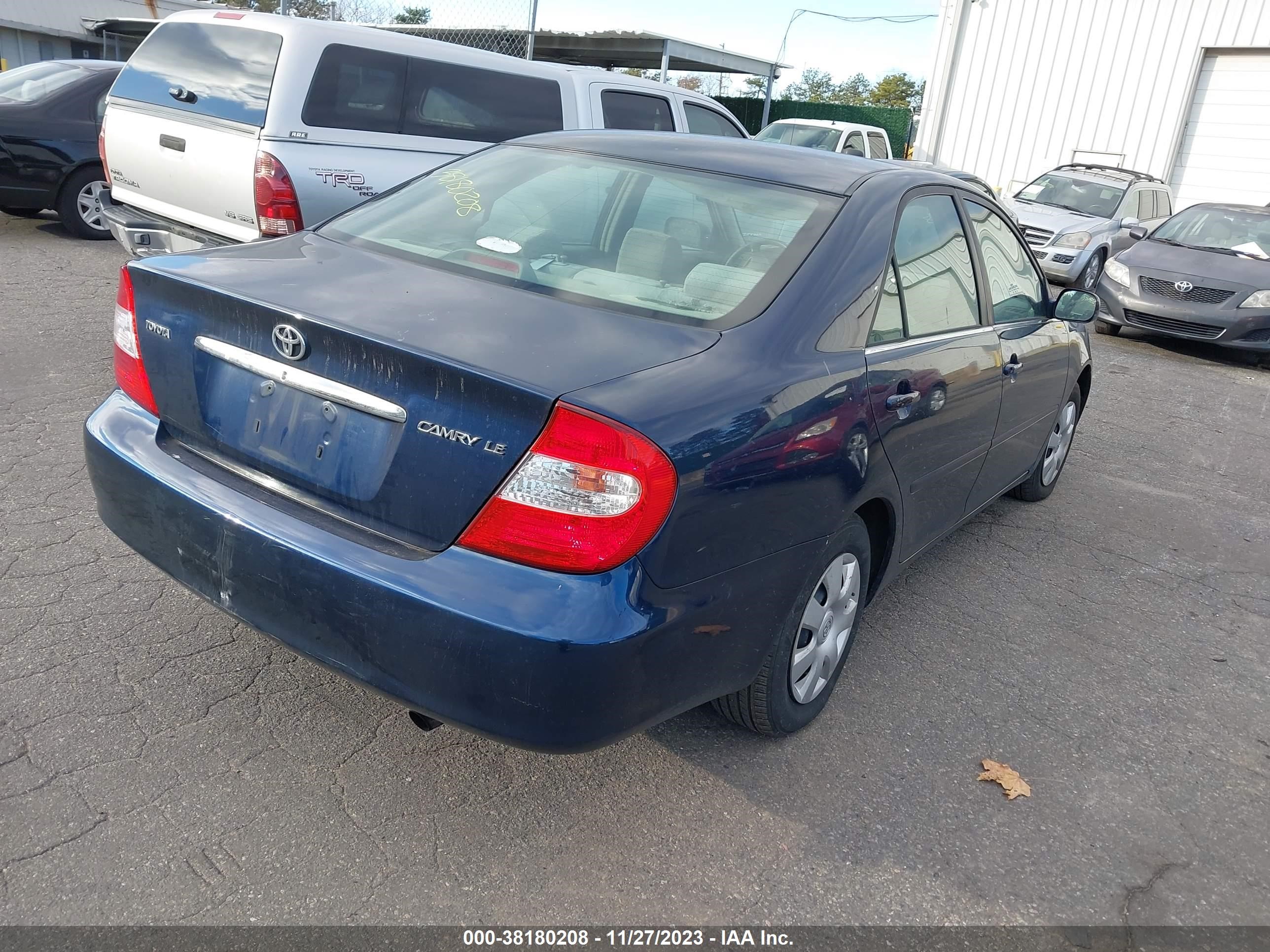 Photo 3 VIN: 4T1BE32K14U375965 - TOYOTA CAMRY 