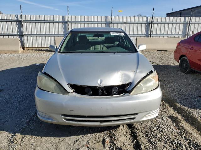 Photo 4 VIN: 4T1BE32K14U801203 - TOYOTA CAMRY LE 