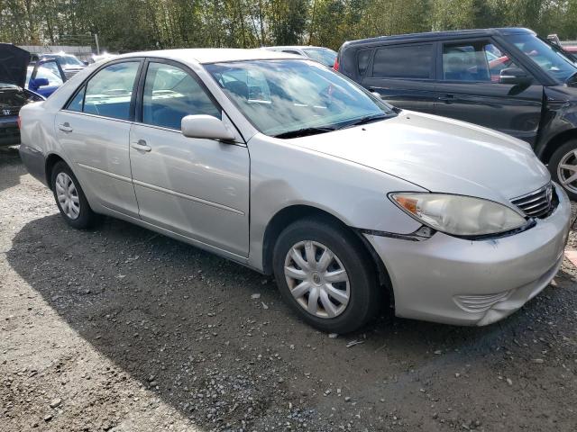 Photo 3 VIN: 4T1BE32K15U026886 - TOYOTA CAMRY LE 