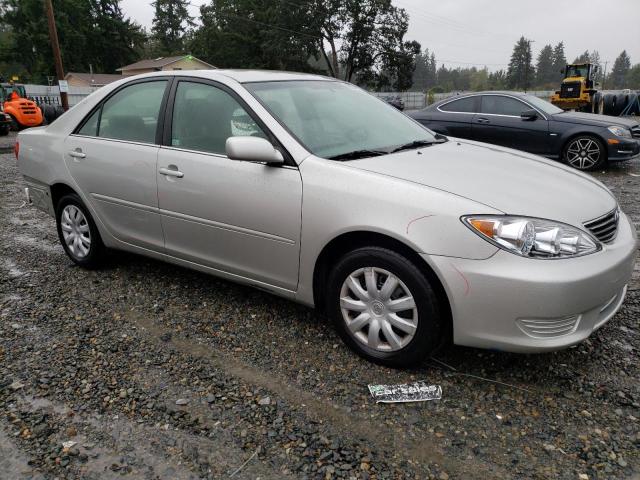 Photo 3 VIN: 4T1BE32K15U050606 - TOYOTA CAMRY LE 