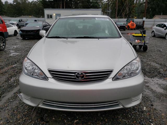 Photo 4 VIN: 4T1BE32K15U050606 - TOYOTA CAMRY LE 