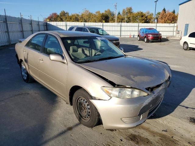 Photo 3 VIN: 4T1BE32K15U415575 - TOYOTA CAMRY 