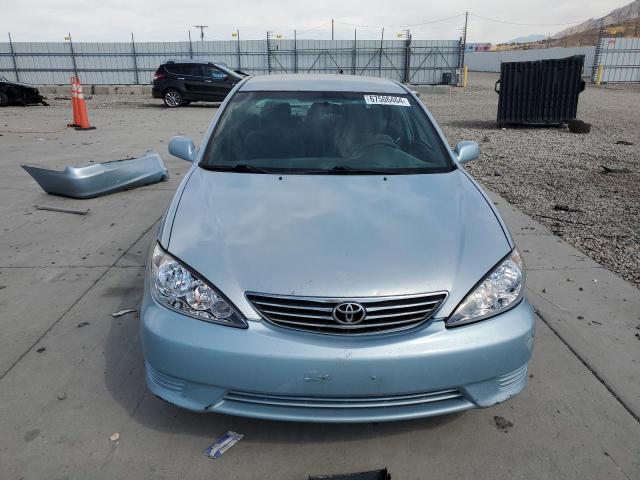 Photo 4 VIN: 4T1BE32K15U509908 - TOYOTA CAMRY LE 