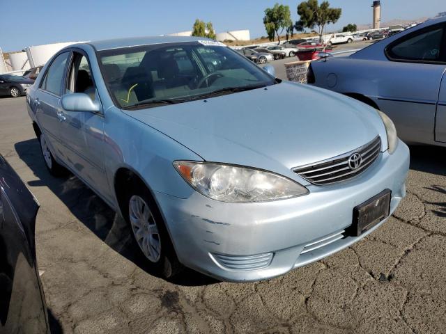 Photo 3 VIN: 4T1BE32K15U526806 - TOYOTA CAMRY 