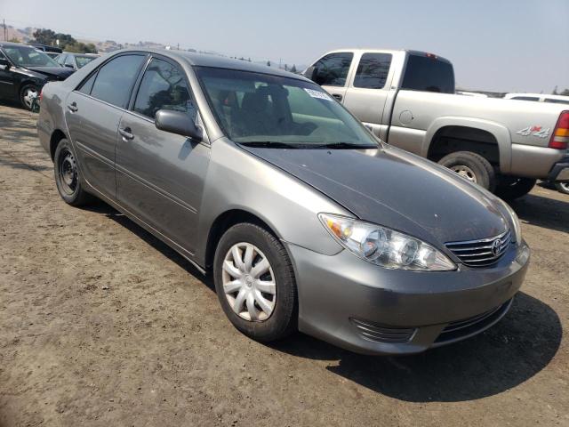 Photo 3 VIN: 4T1BE32K15U562060 - TOYOTA CAMRY 4D 2 