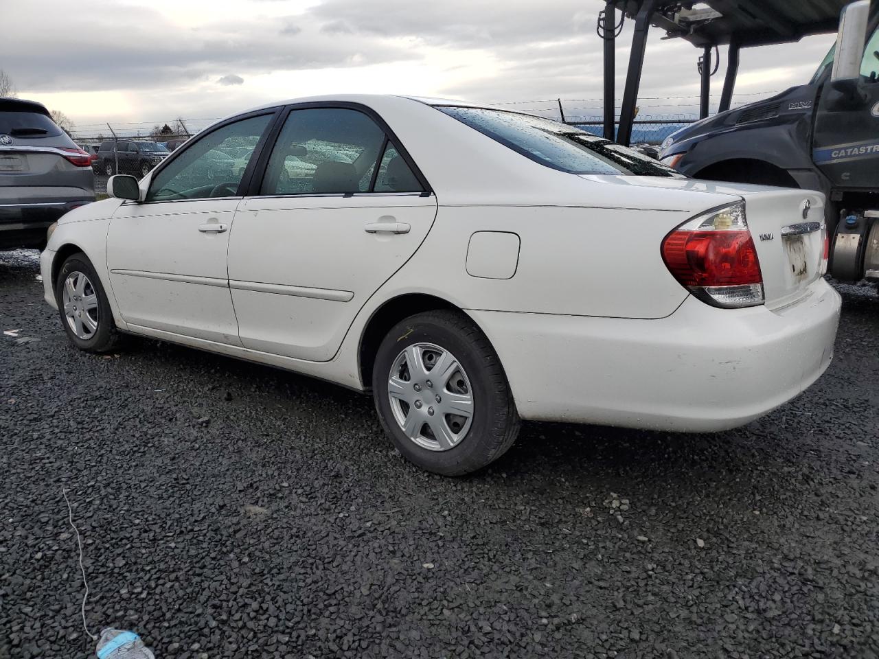 Photo 1 VIN: 4T1BE32K15U613573 - TOYOTA CAMRY 