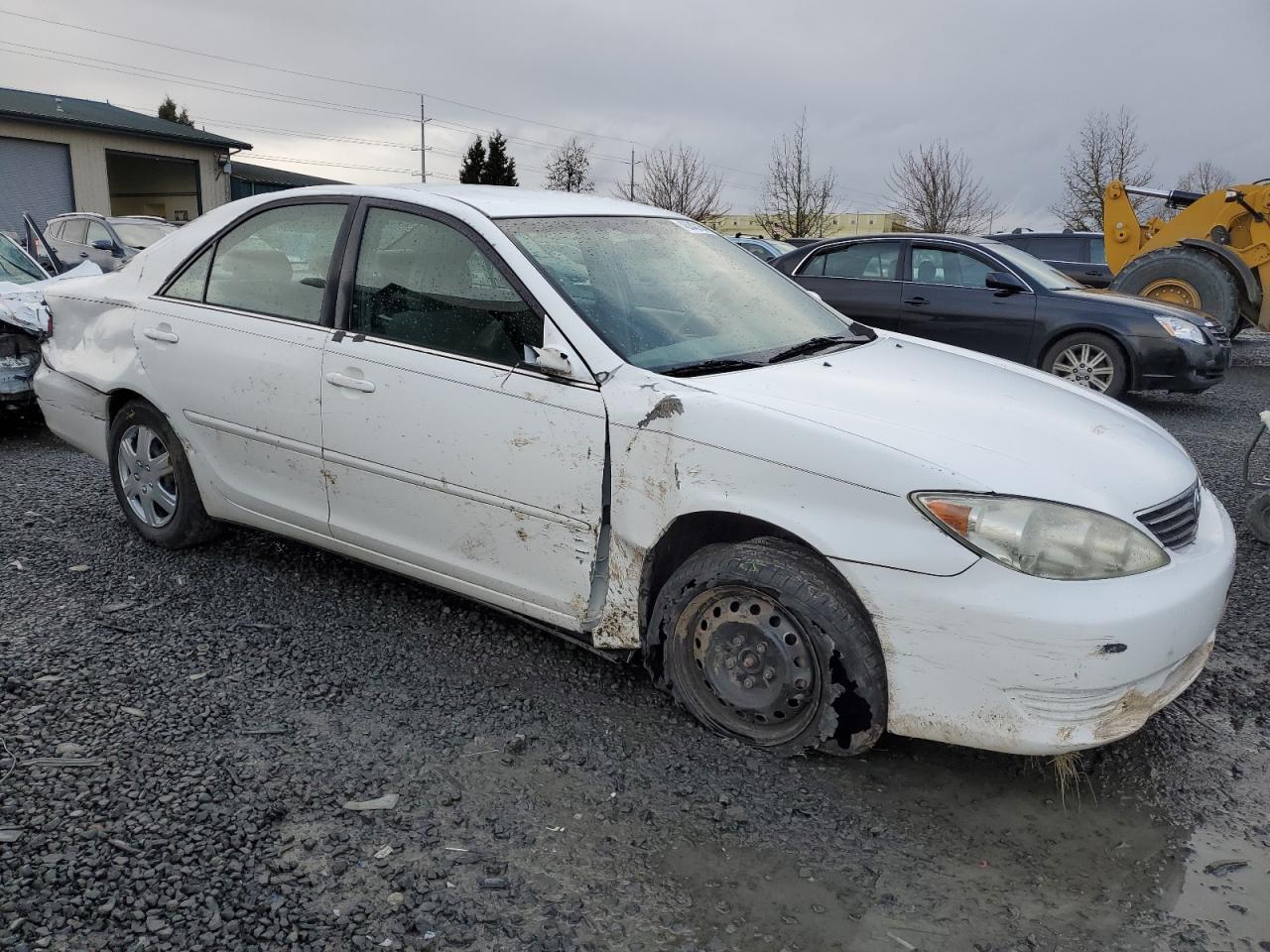 Photo 3 VIN: 4T1BE32K15U613573 - TOYOTA CAMRY 