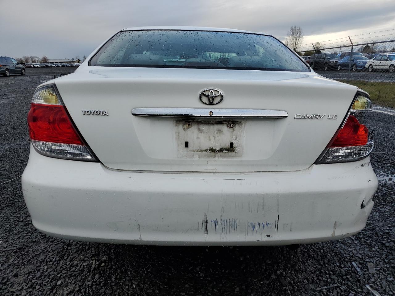 Photo 5 VIN: 4T1BE32K15U613573 - TOYOTA CAMRY 