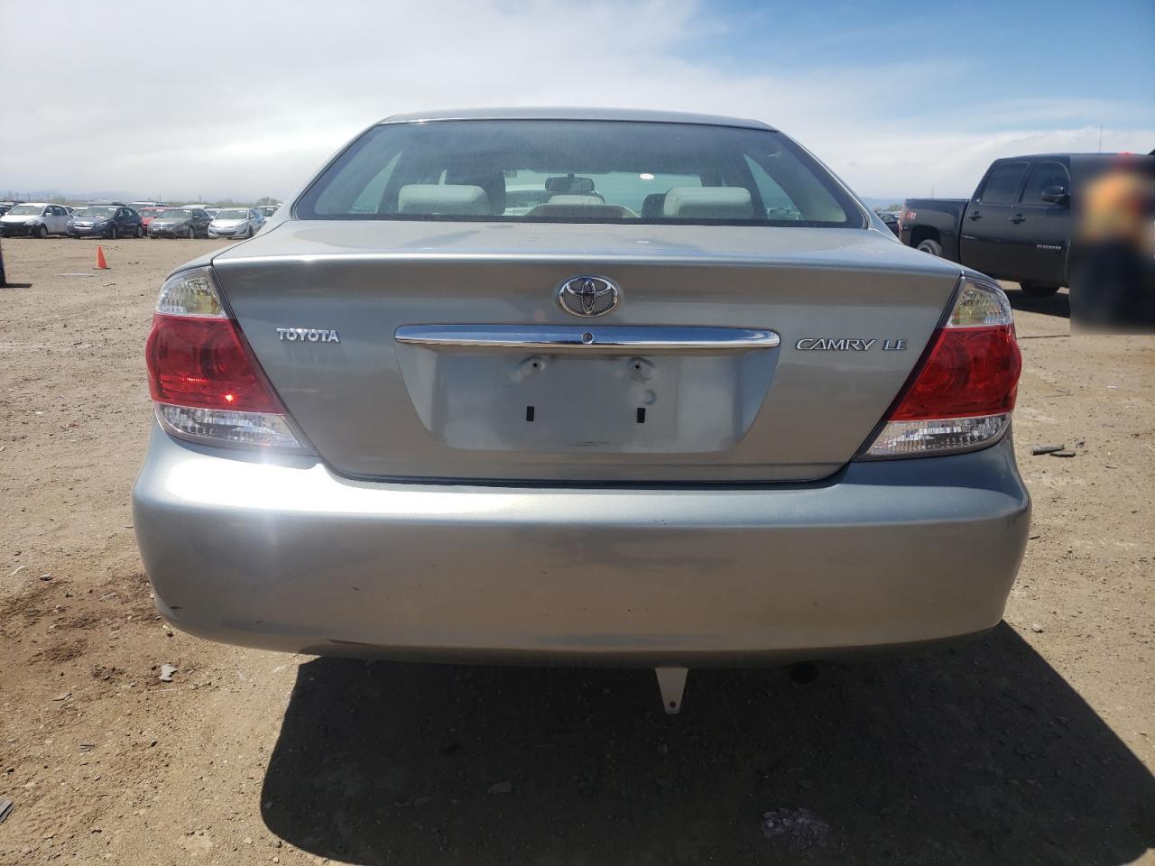 Photo 5 VIN: 4T1BE32K15U635881 - TOYOTA CAMRY 