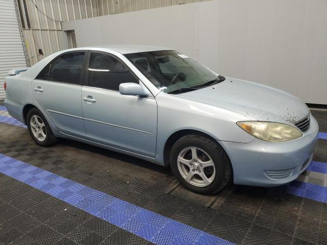 Photo 3 VIN: 4T1BE32K15U987665 - TOYOTA CAMRY 