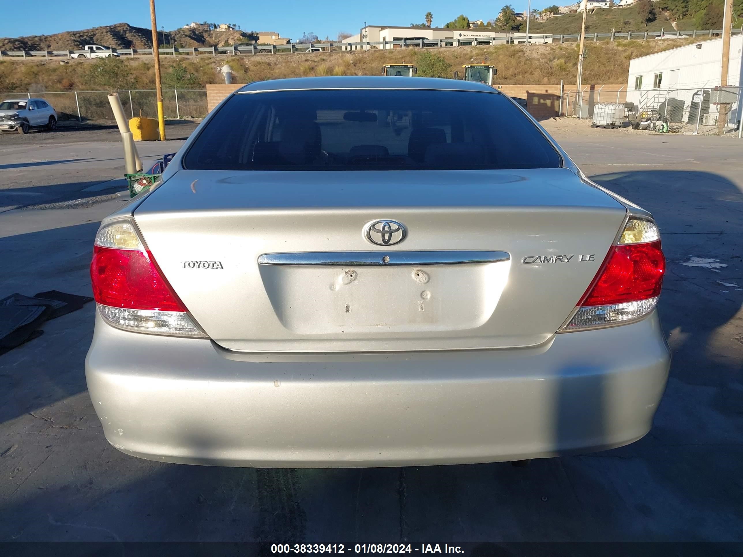 Photo 15 VIN: 4T1BE32K16U109428 - TOYOTA CAMRY 