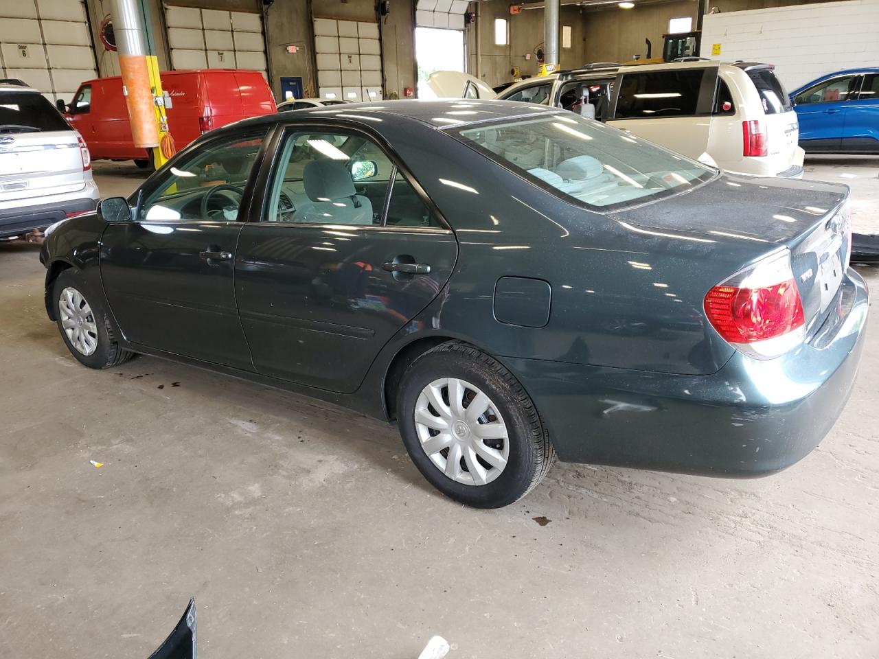 Photo 1 VIN: 4T1BE32K16U149086 - TOYOTA CAMRY 