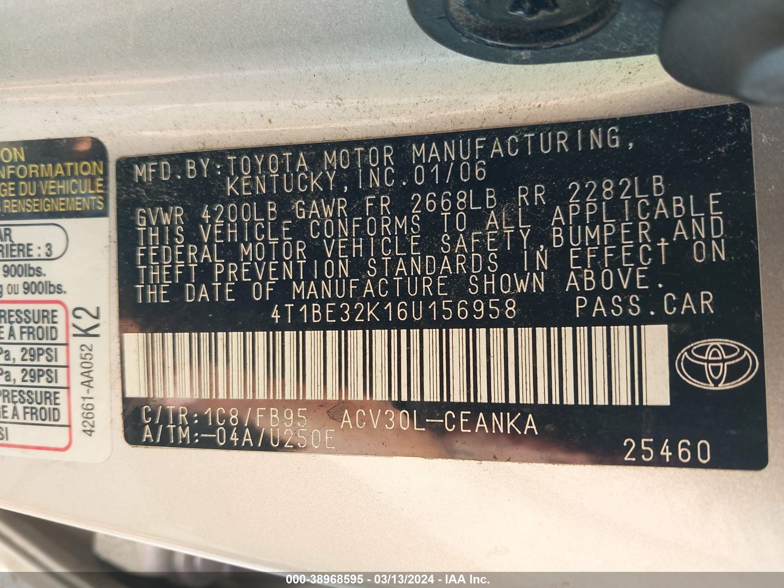 Photo 8 VIN: 4T1BE32K16U156958 - TOYOTA CAMRY 